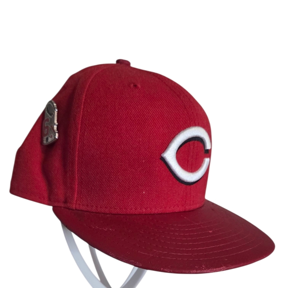 Cincinnati Reds New Era NWT Snapback W Collectors Pin